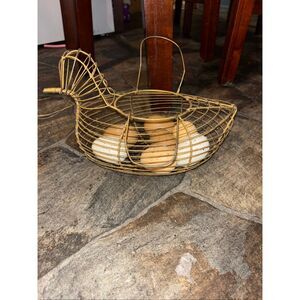 vintage wire hen-shaped egg gathering basket